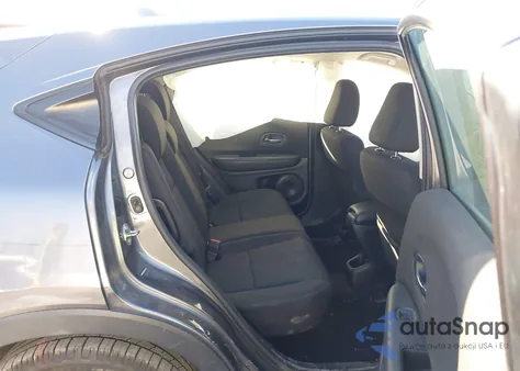 2018 Honda Hr-V Lx z USA, uszkodzony, nr VIN 3CZRU5H36JM716188